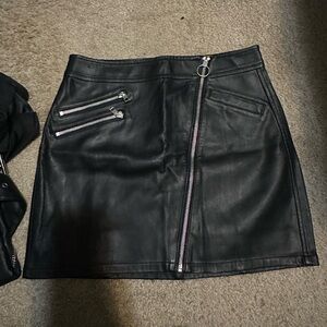 Express Black Leather Skirt with Zipper Details